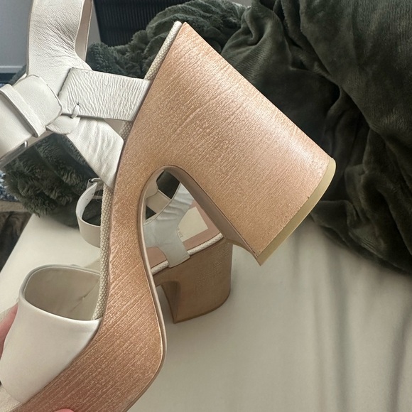 Dolce Vita Cream and Tan Platform Sandals - Picture 8 of 8